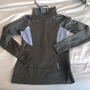 Reebok Woman’s sport turtleneck